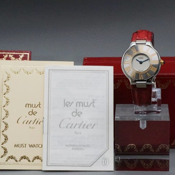 MINT CARTIER RED STRAP WATCH FULL BOX AND PAPER main image 6